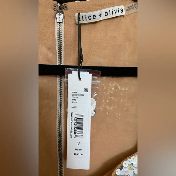 NWT Alice + Olivia Sequins Long Sleeve Mini Dress Gold Champagne Size 6 - Picture 4 of 13